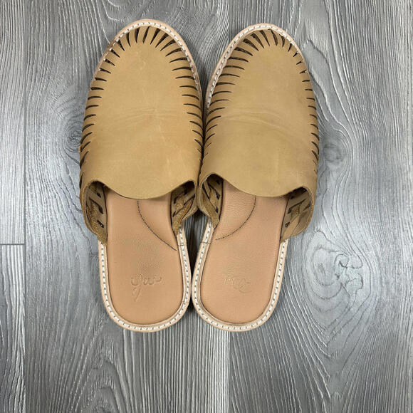 Sanuk Brown You Huarache Leather Slip On Shoes - Picture 2 of 5